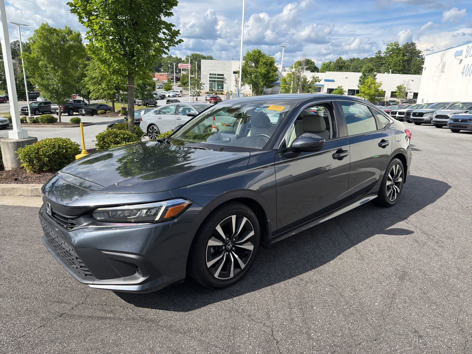 Used 2023 Honda Civic EX image 6