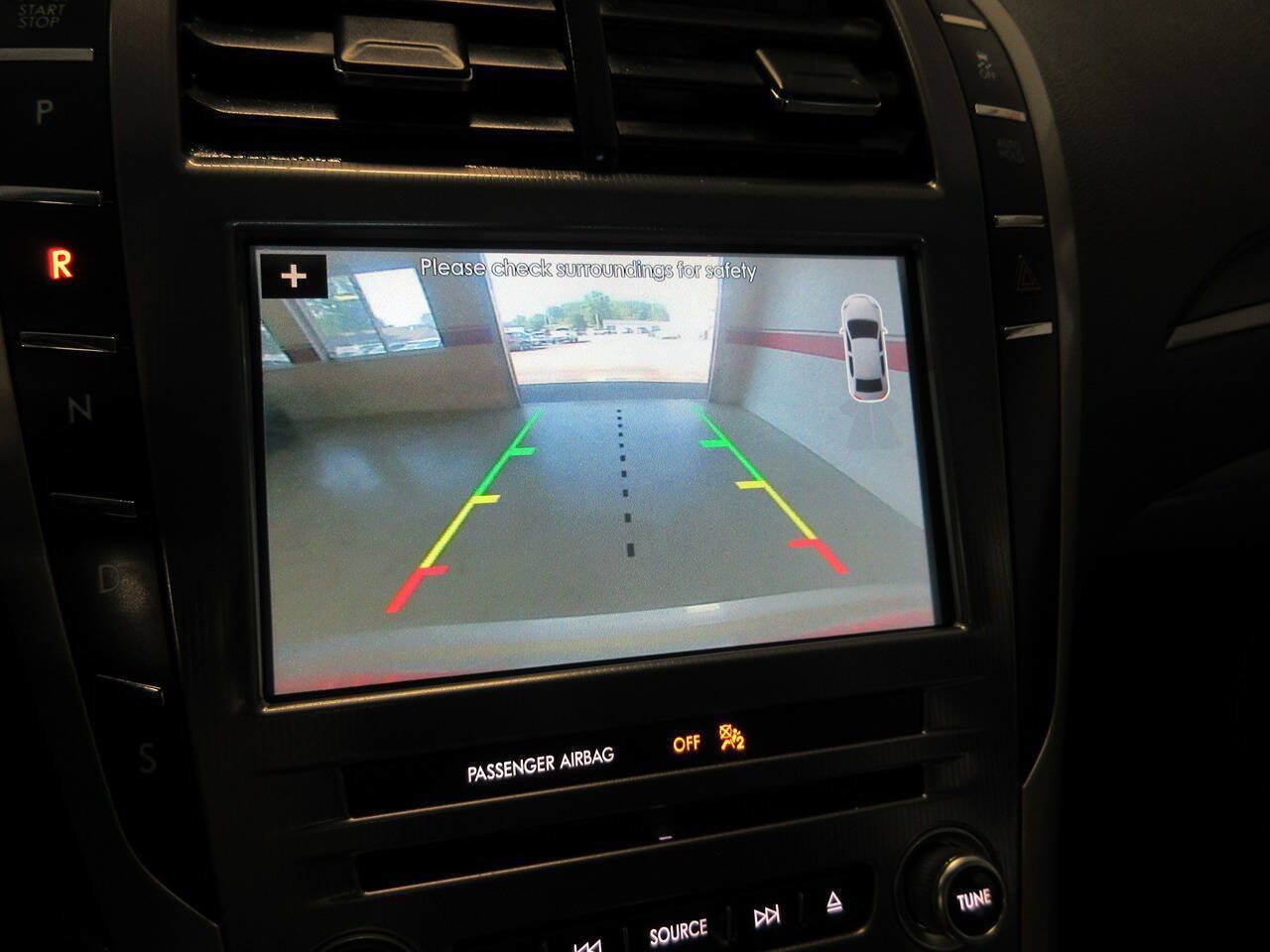 Used 2017 Lincoln MKZ Select AWD/4WD image 27