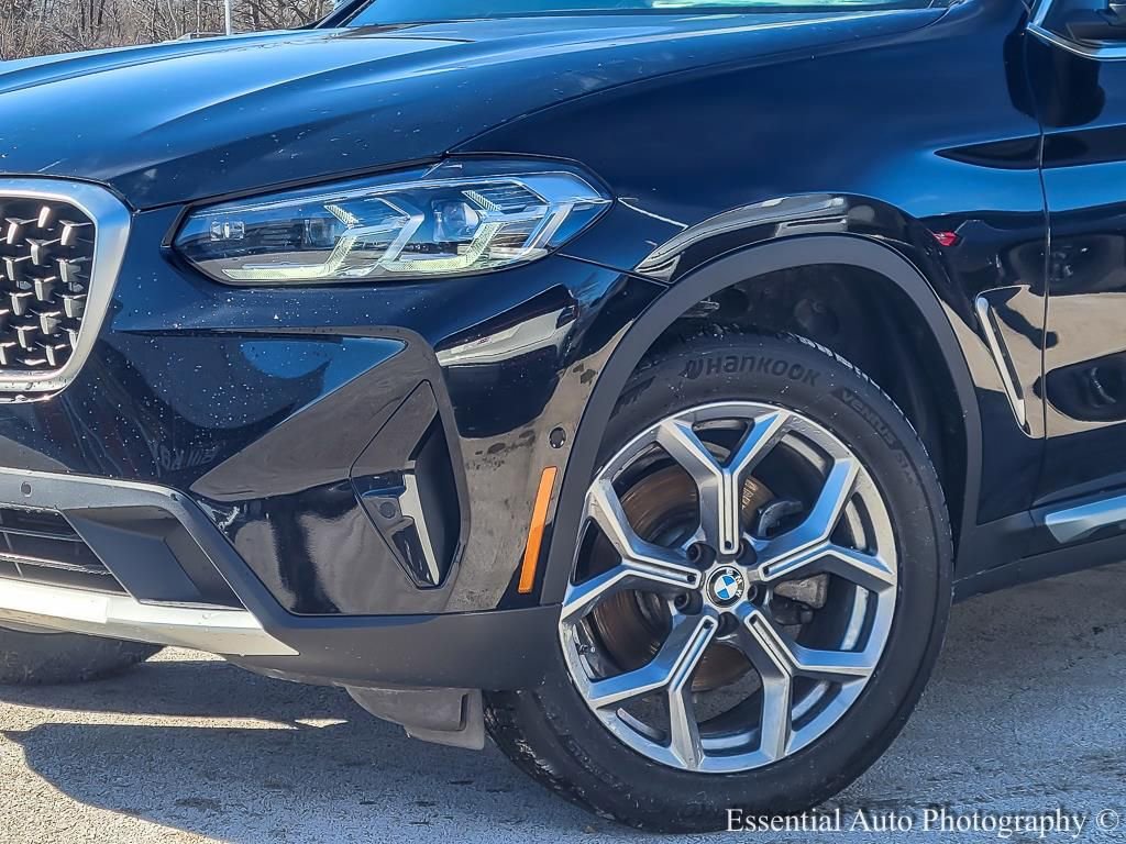 Used 2023 BMW X4 xDrive30i w/ Premium Package image 4