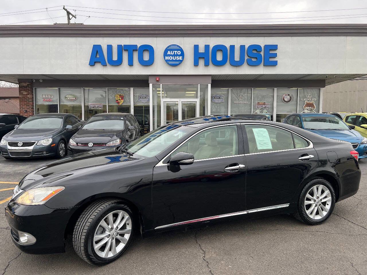 Used 2011 Lexus ES 350 image 1