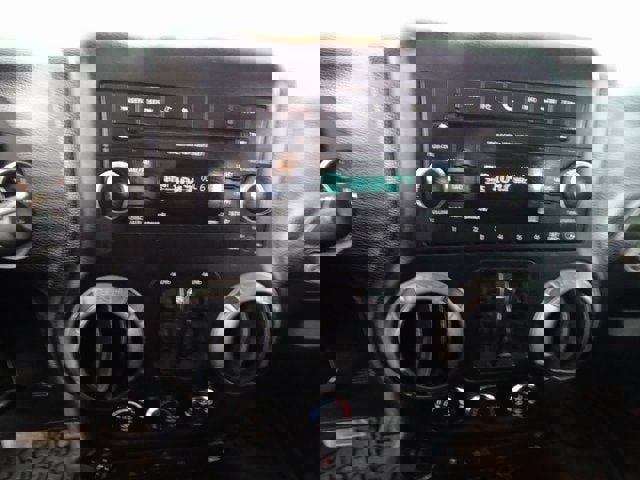 Used 2017 Jeep Wrangler Unlimited Sport image 11