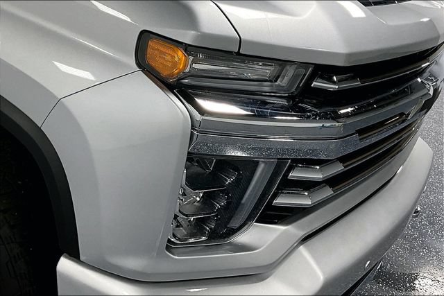 Used 2021 Chevrolet Silverado 2500 High Country AWD/4WD image 29