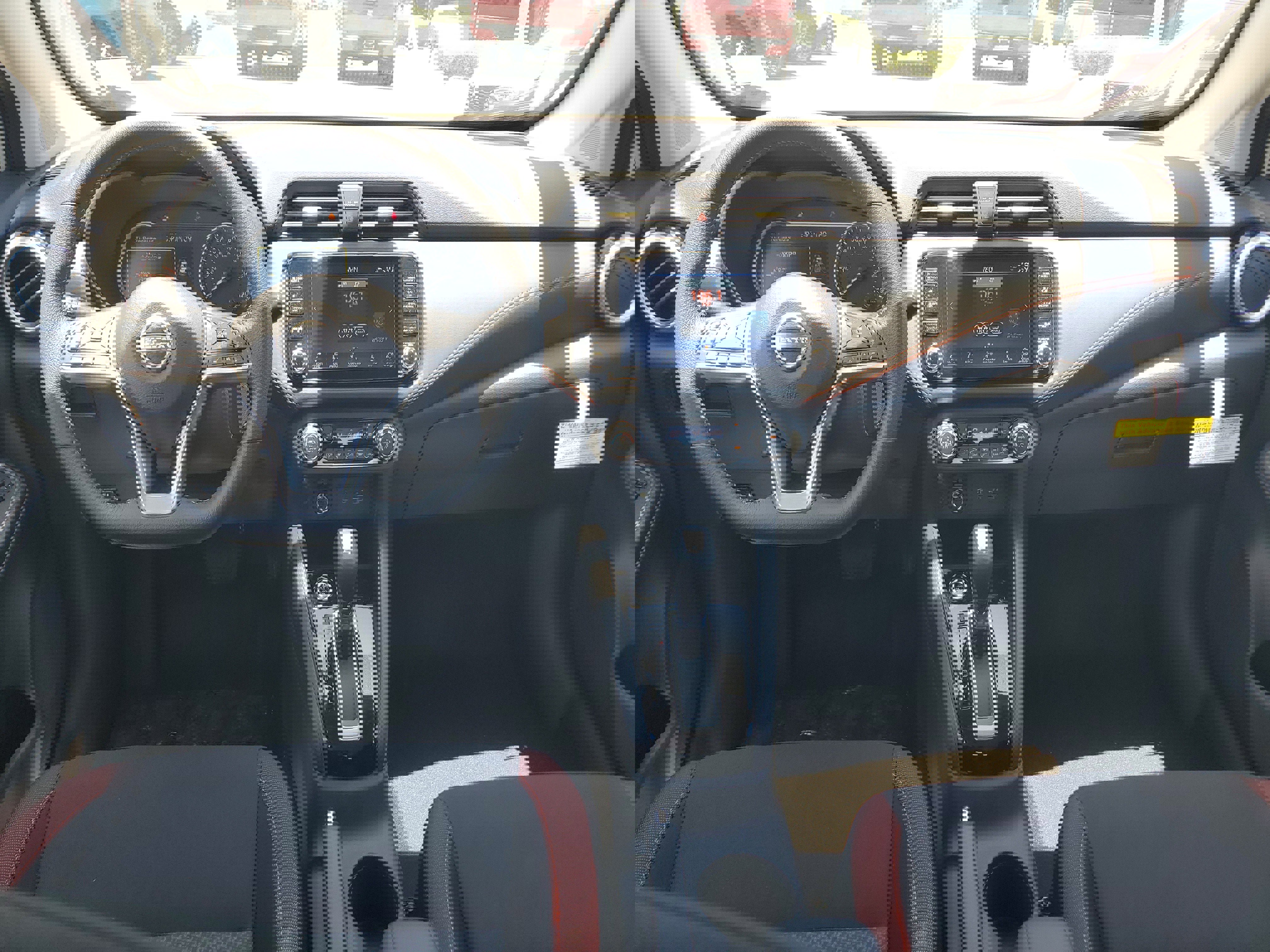 New 2025 Nissan Versa SR w/ Trunk Package image 12