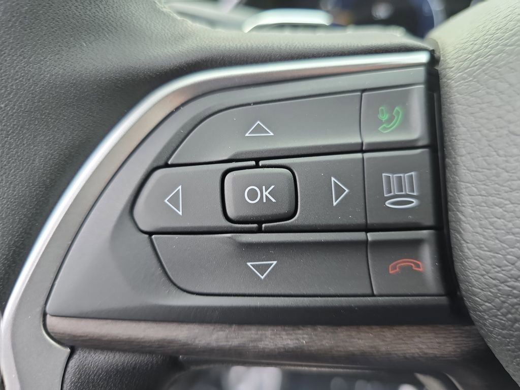 New 2025 Jeep Grand Cherokee Limited w/ Black Appearance Package image 18