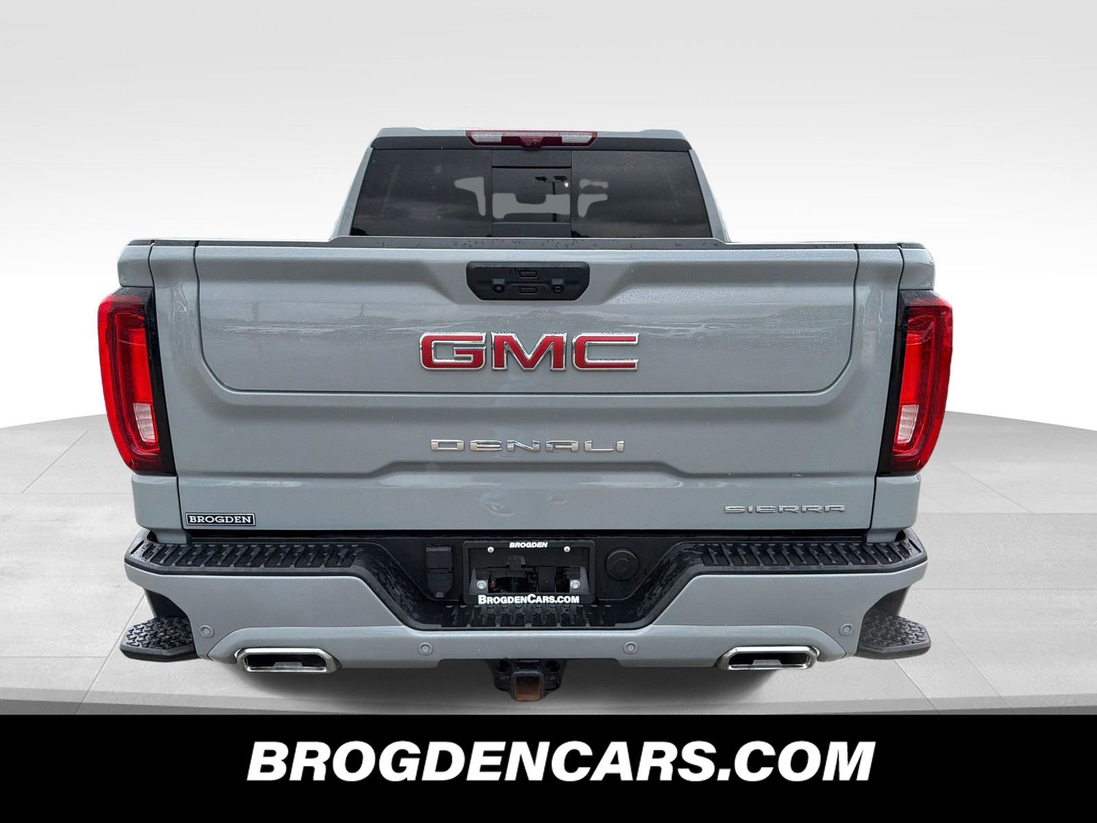 Used 2024 GMC Sierra 1500 Denali AWD/4WD image 7