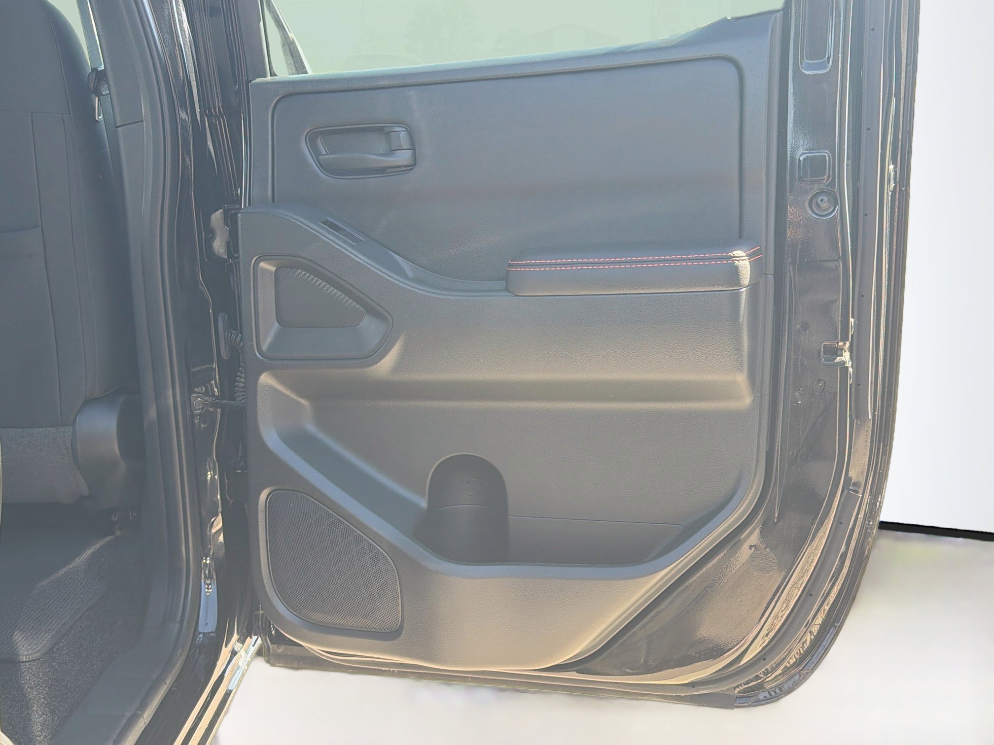 Used 2026 Nissan Frontier PRO-4X AWD/4WD image 29