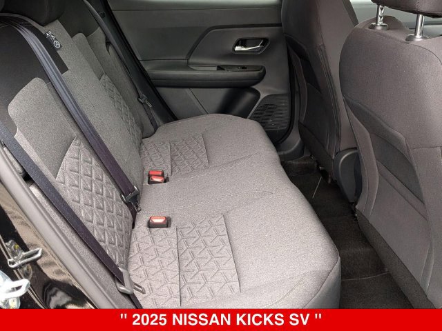 Certified 2025 Nissan Kicks SV AWD/4WD image 33