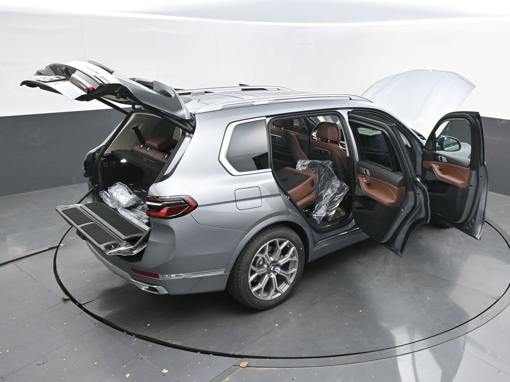 New 2026 BMW X7 xDrive40i image 73