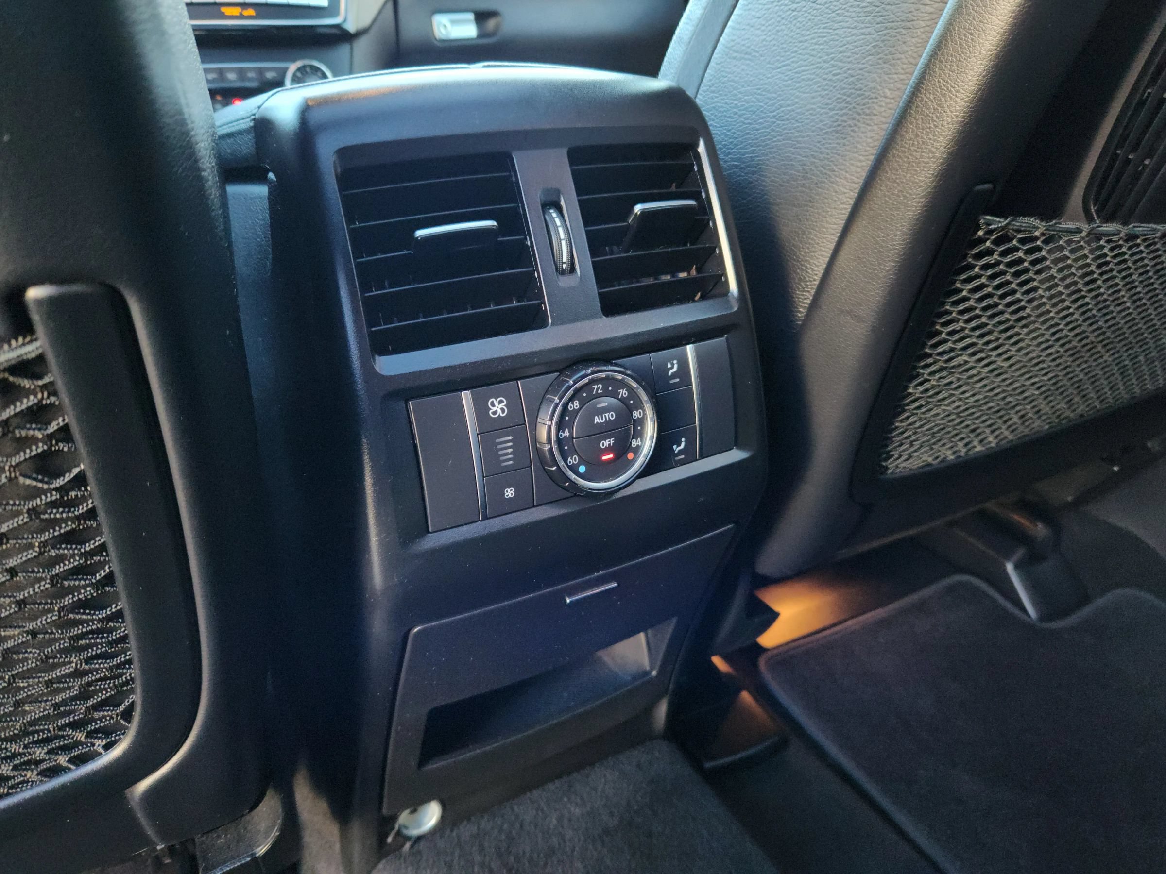 Used 2018 Mercedes-Benz GLS 550 4MATIC image 19
