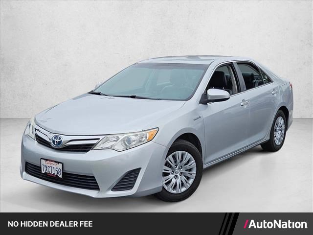 Used 2014 Toyota Camry LE FWD image 1