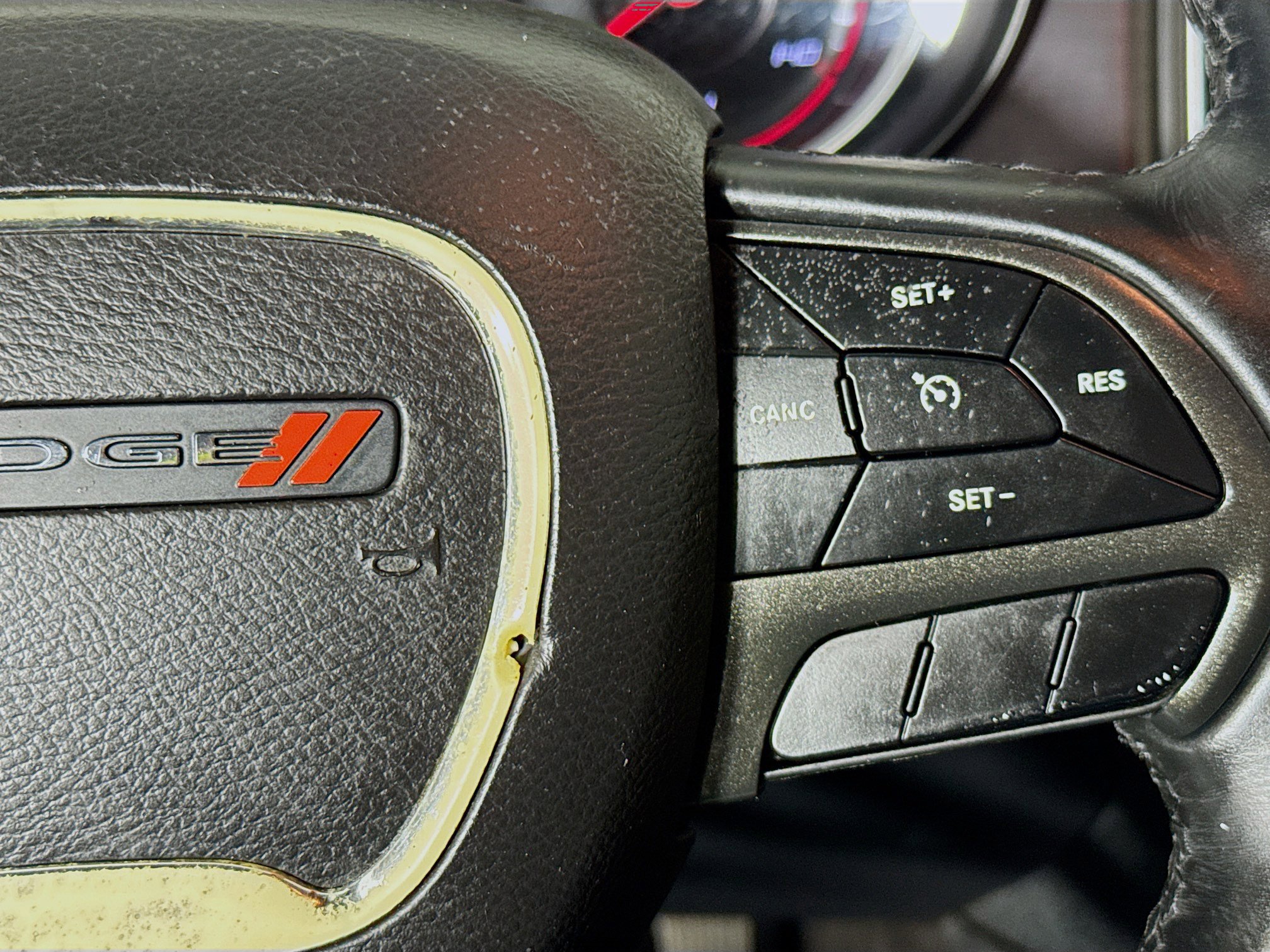 Used 2018 Dodge Charger SXT image 14