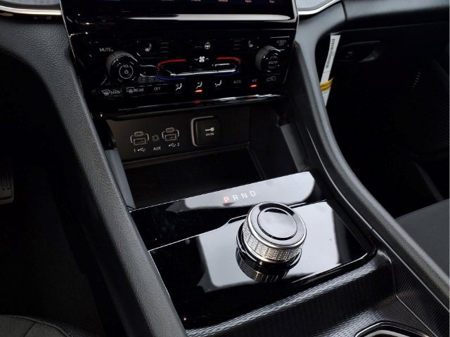 New 2027 Jeep Grand Cherokee Laredo X AWD/4WD image 30