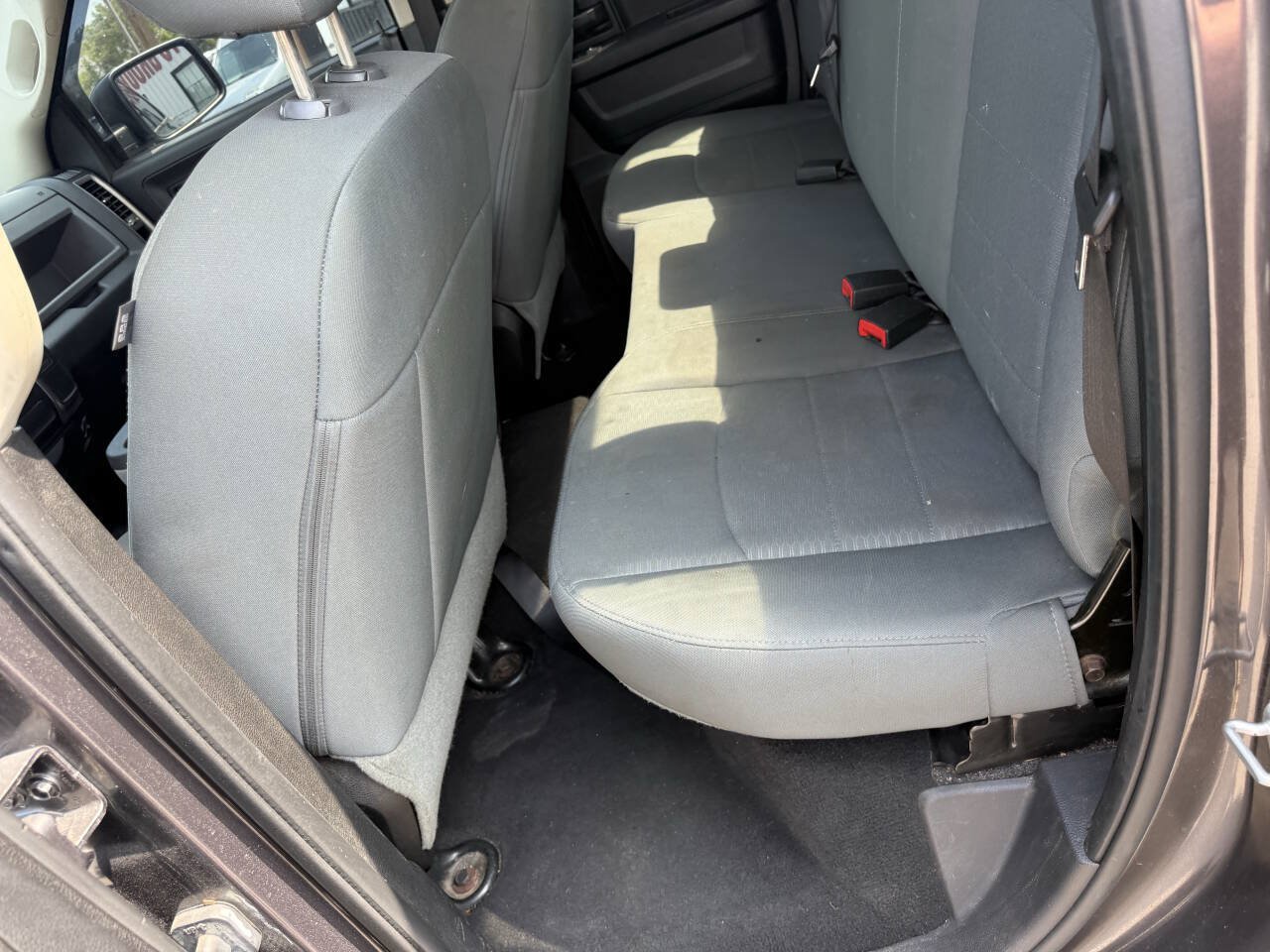 Used 2015 RAM 1500 ST AWD/4WD image 20