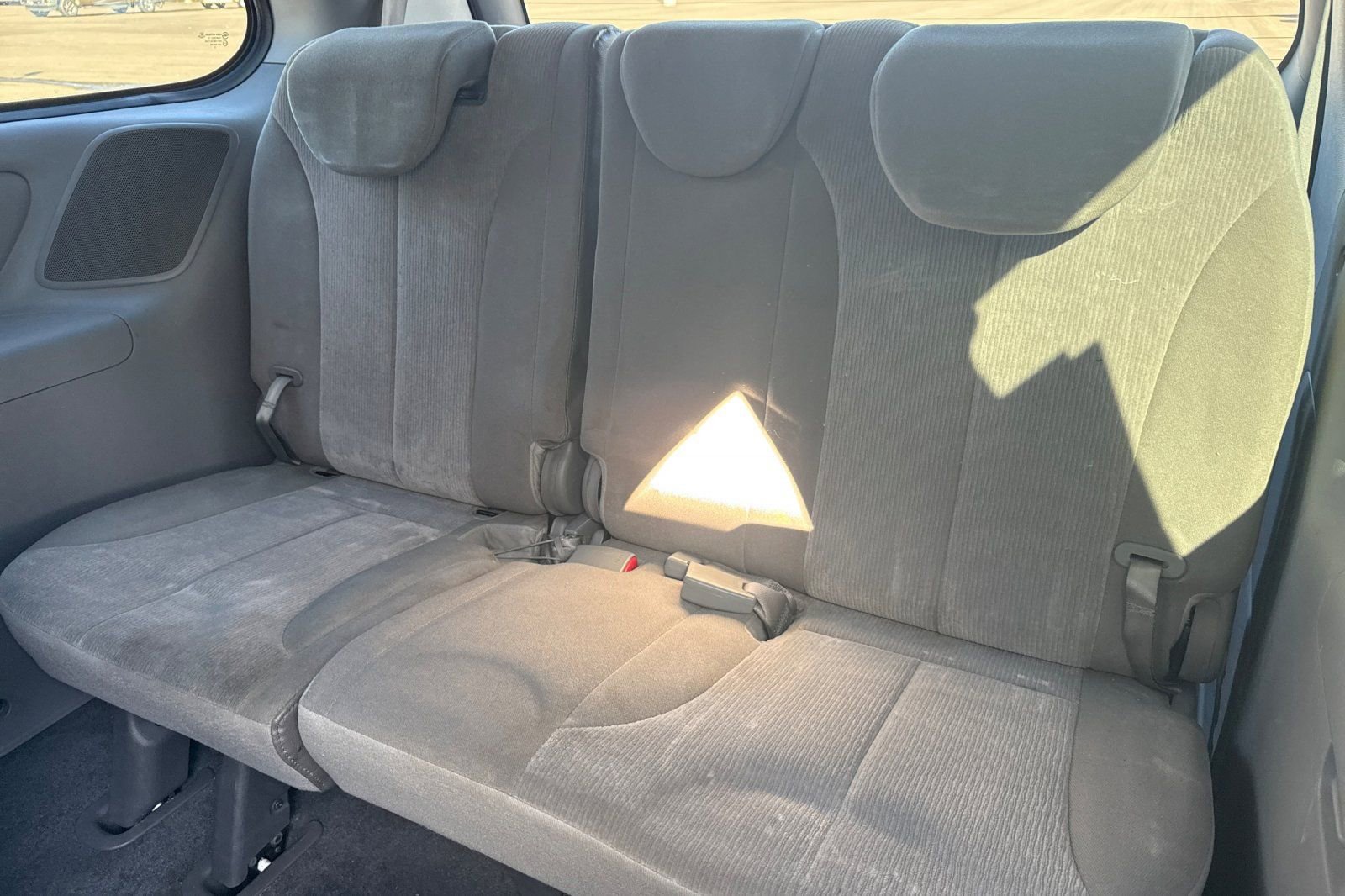 Used 2014 Kia Sedona LX FWD image 15