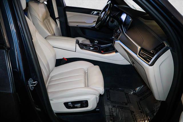 Used 2022 BMW X5 xDrive45e w/ M Sport Package image 29