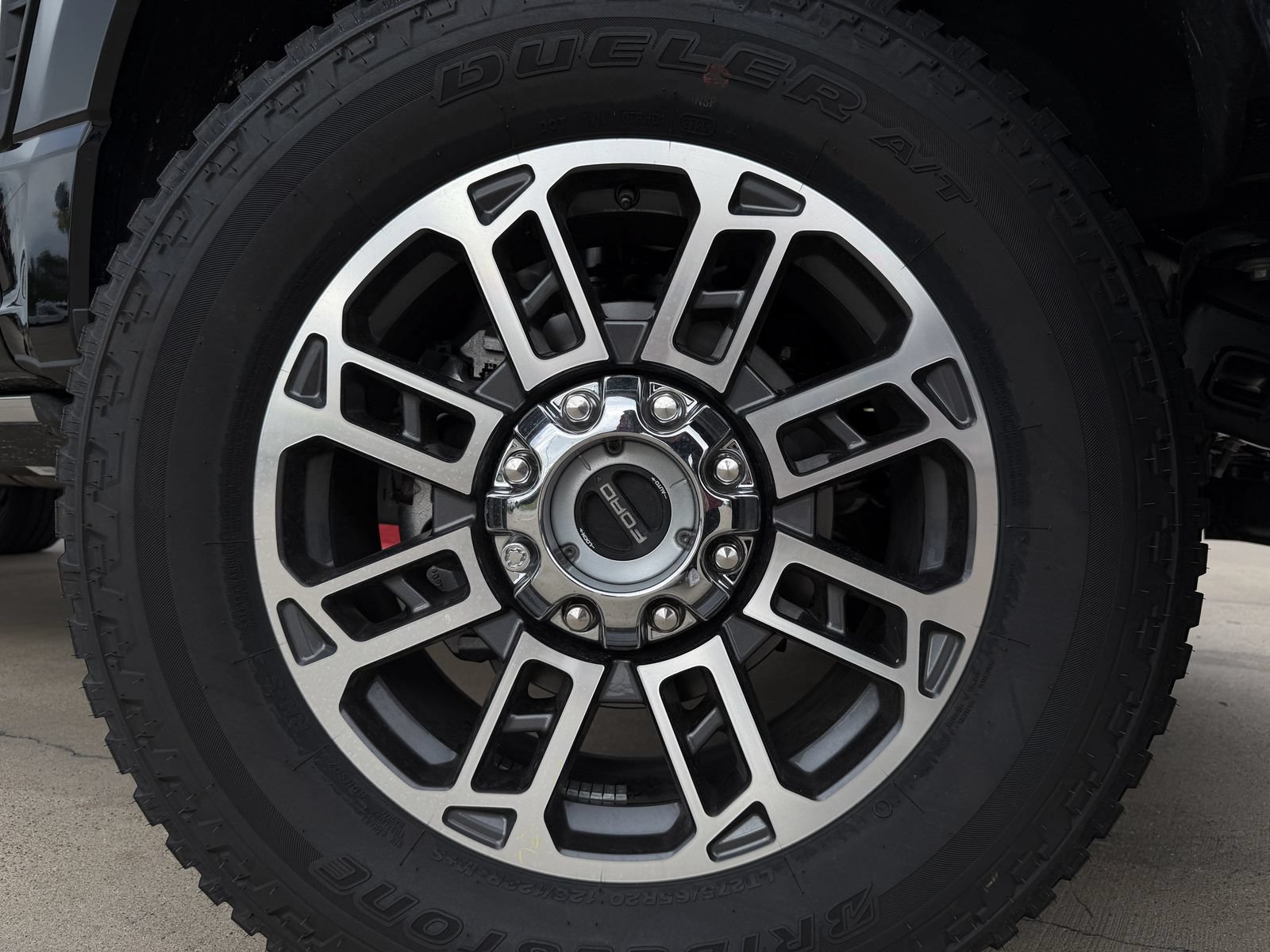 New 2026 Ford F350 Platinum w/ Platinum Plus Package AWD/4WD image 8