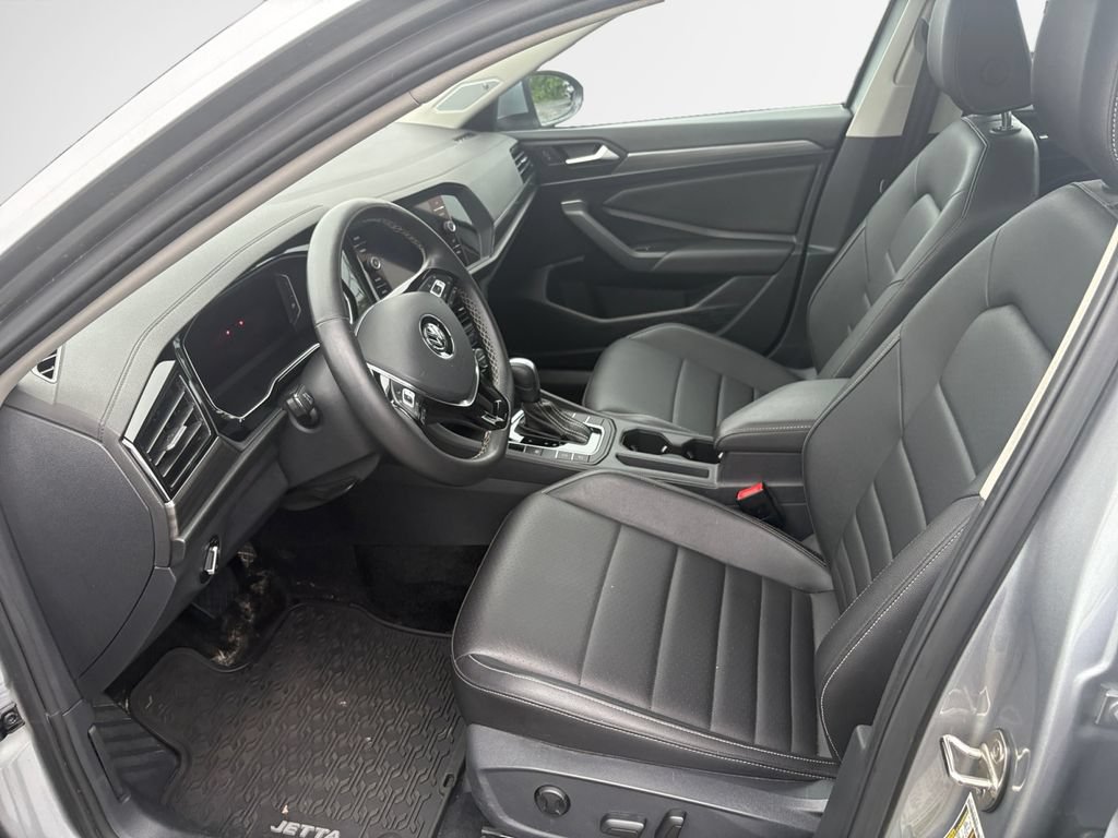 Used 2021 Volkswagen Jetta SEL FWD image 12
