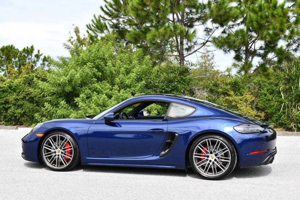 Used 2022 Porsche 718 Cayman GTS RWD image 26