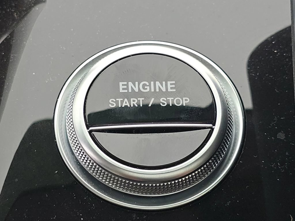Certified 2024 Mercedes-Benz S 580e 4MATIC Sedan image 37