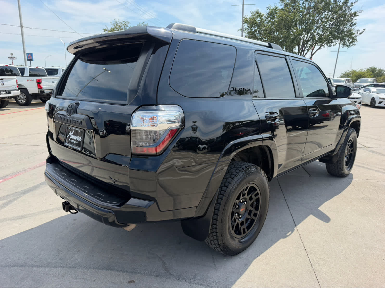 Used 2015 Toyota 4Runner TRD Pro AWD/4WD image 3