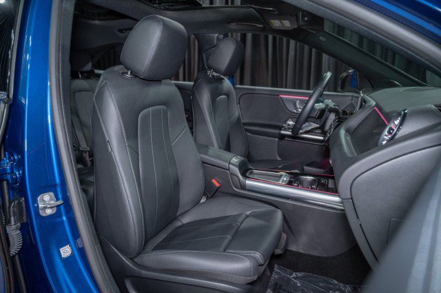 Certified 2025 Mercedes-Benz GLA 250 image 13