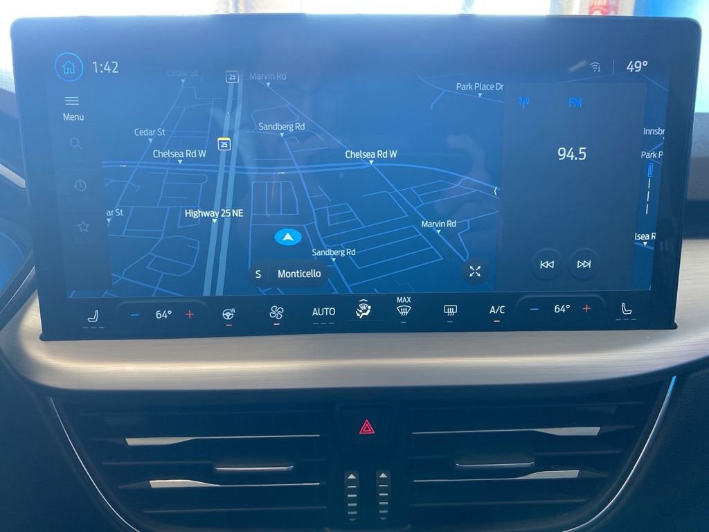 Used 2024 Ford Escape Platinum video 3