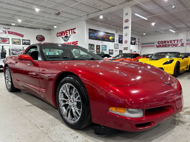 Used 1999 Chevrolet Corvette Coupe w/ Roof Pkg RWD image 10