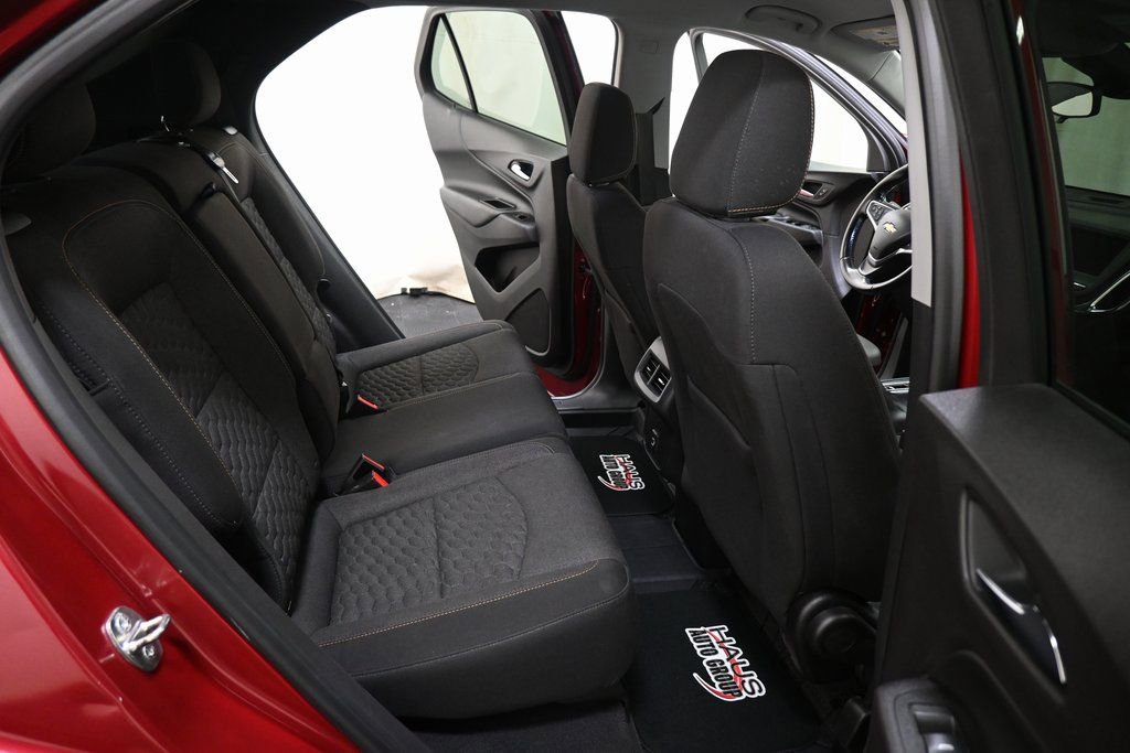 Used 2019 Chevrolet Equinox LT w/ Driver Convenience Package image 31
