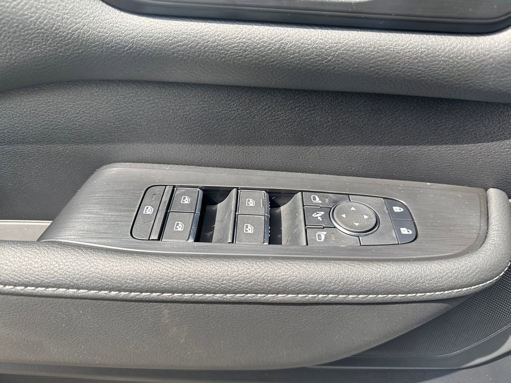 New 2026 Nissan Armada PRO-4X AWD/4WD image 12