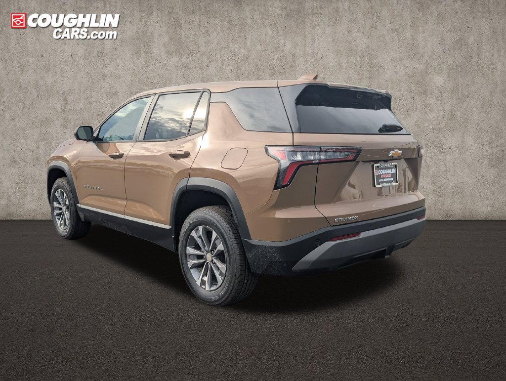 New 2027 Chevrolet Equinox LT w/ Convenience Package II FWD image 5