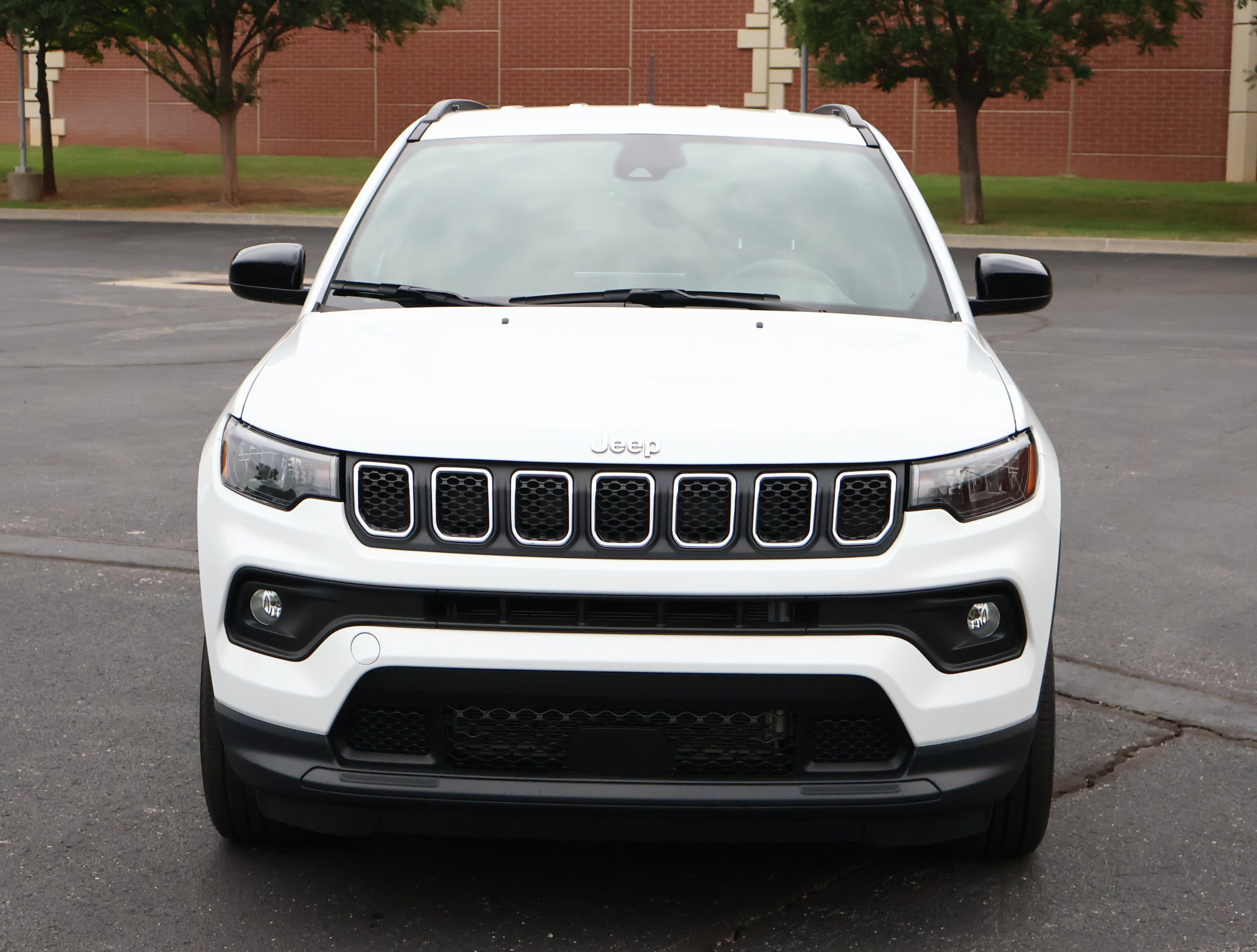 Used 2023 Jeep Compass Latitude AWD/4WD image 27
