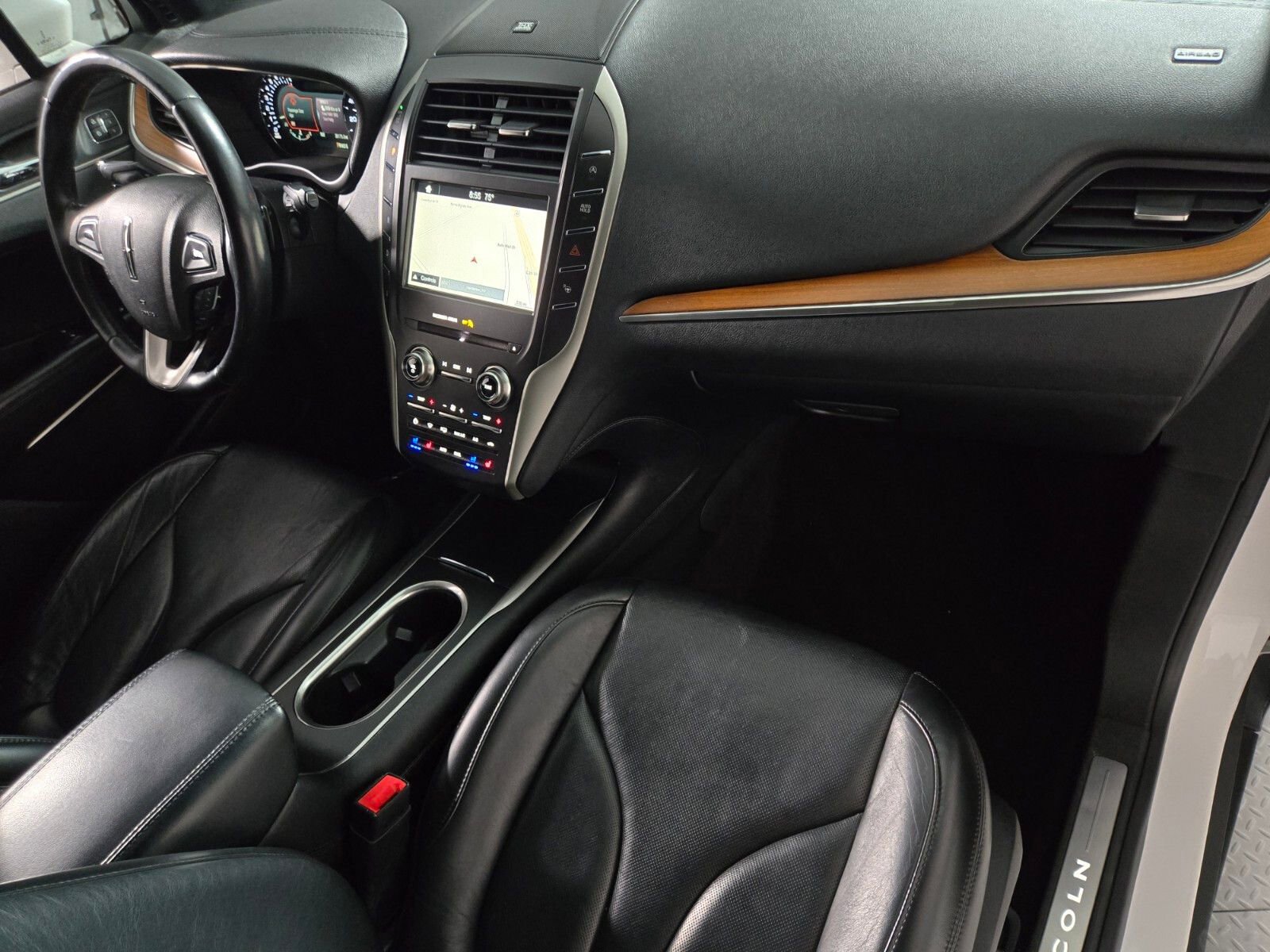 Used 2019 Lincoln MKC Reserve w/ MKC Technology Package image 19