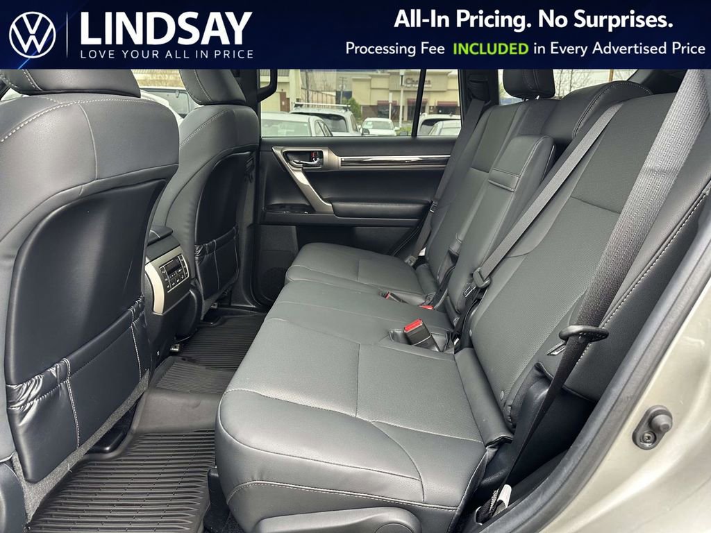 Used 2021 Lexus GX 460 Premium w/ Premium Package image 14