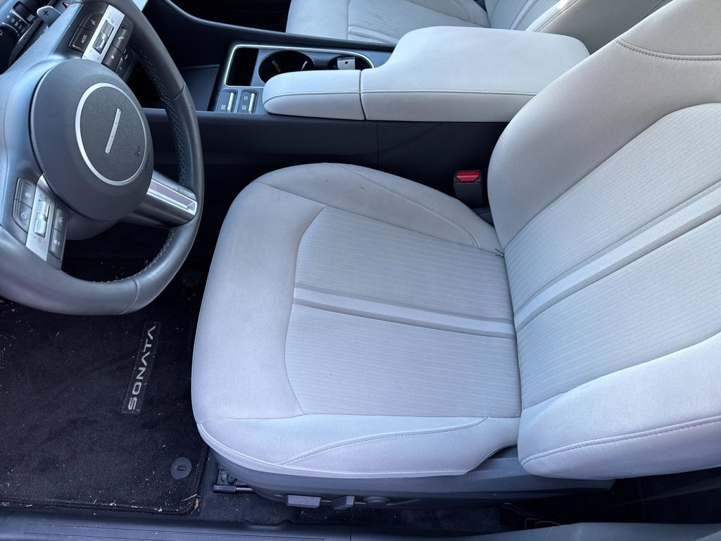 Certified 2025 Hyundai Sonata SEL image 12