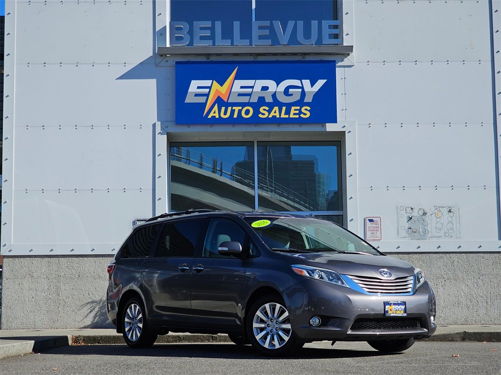 Used 2016 Toyota Sienna Limited Premium
