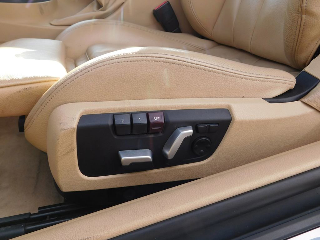 Used 2016 BMW 428i xDrive Convertible image 14