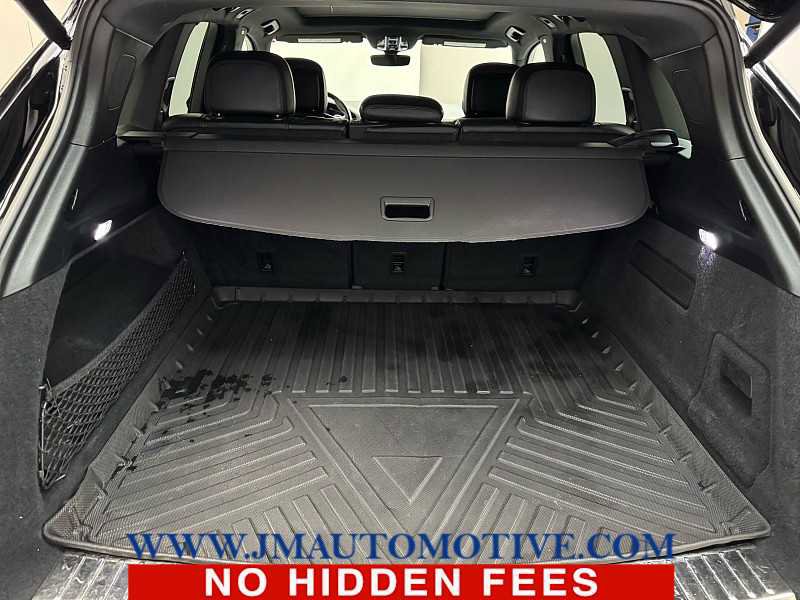 Used 2021 Porsche Cayenne image 17