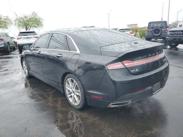 Used 2013 Lincoln MKZ FWD image 3