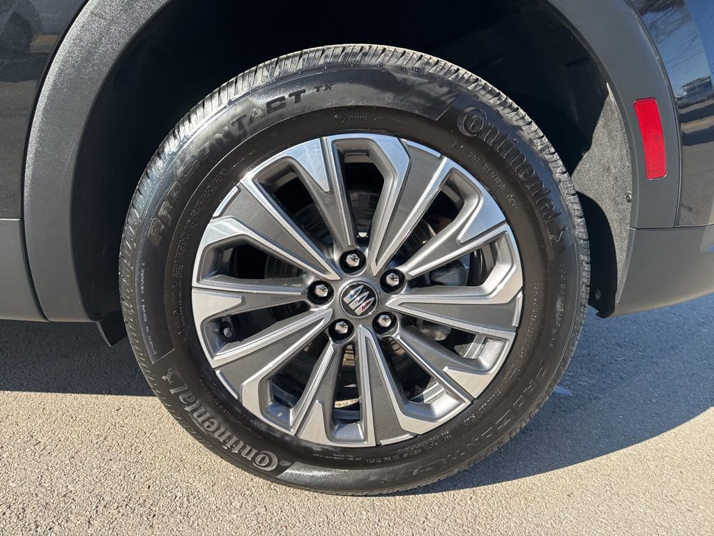 Used 2024 Buick Envision Preferred image 29