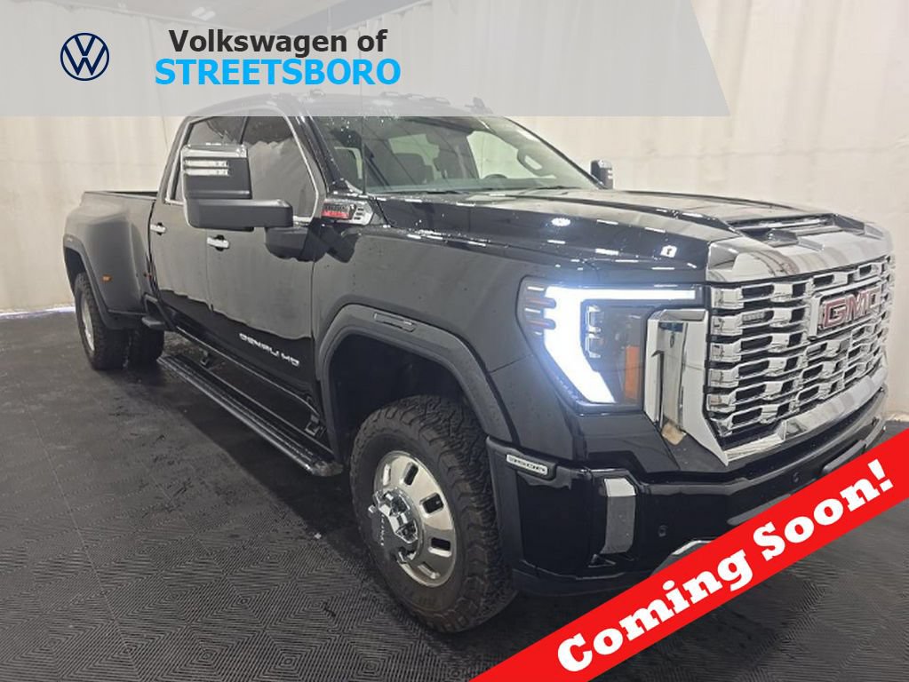 Used 2025 GMC Sierra 3500 Denali w/ Denali Reserve Package