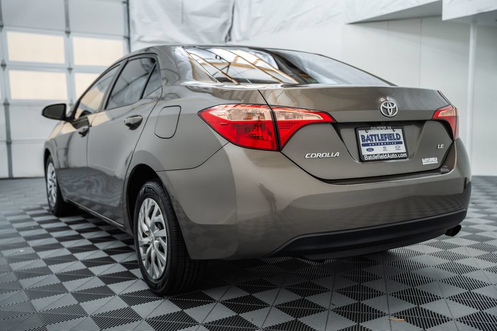Used 2019 Toyota Corolla LE FWD image 5