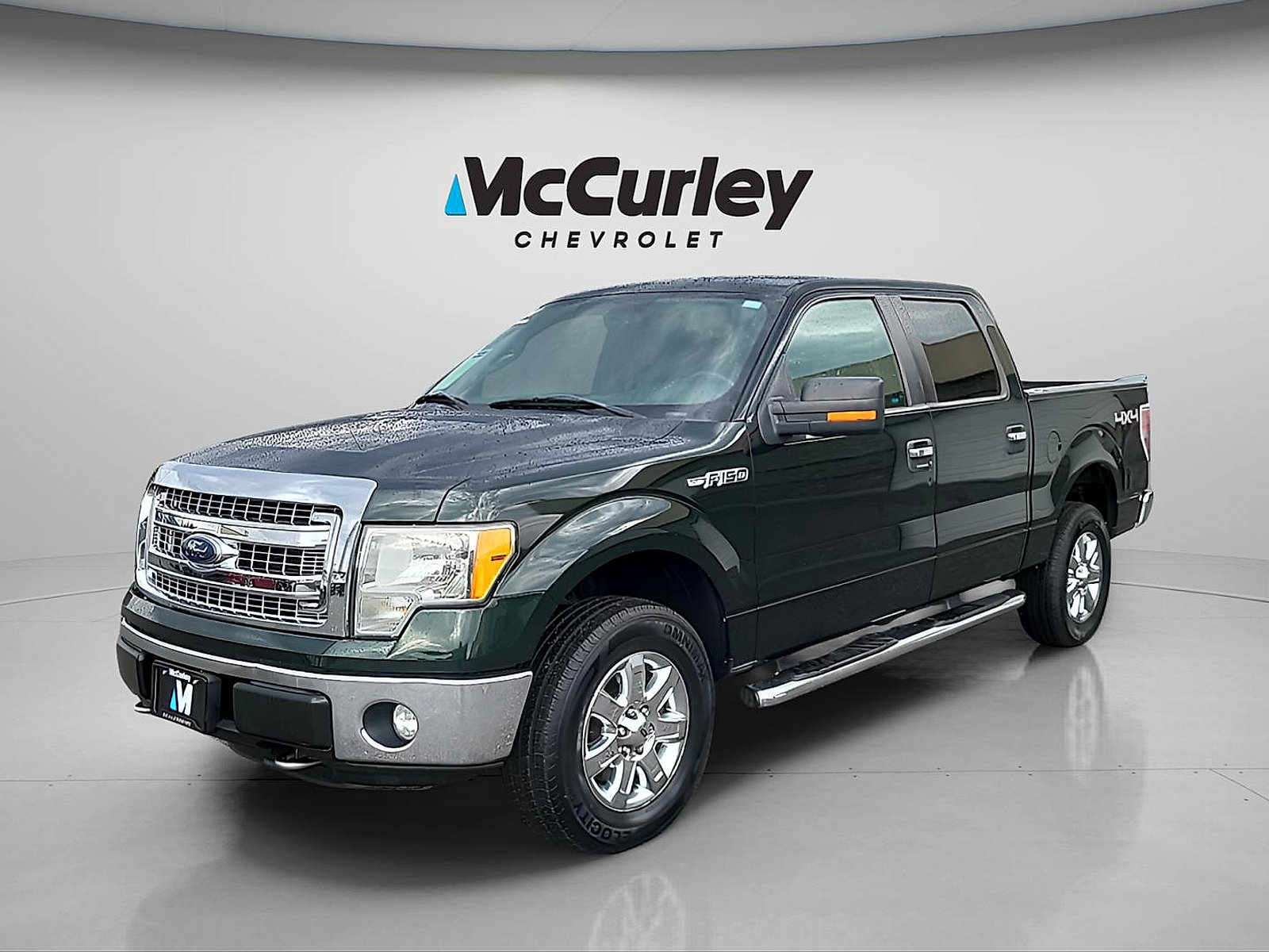 Used 2014 Ford F150 XLT w/ Equipment Group 302A Luxury AWD/4WD image 3