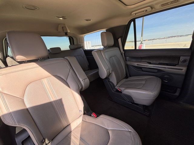 Used 2020 Ford Expedition Limited w/ Equipment Group 302A image 20