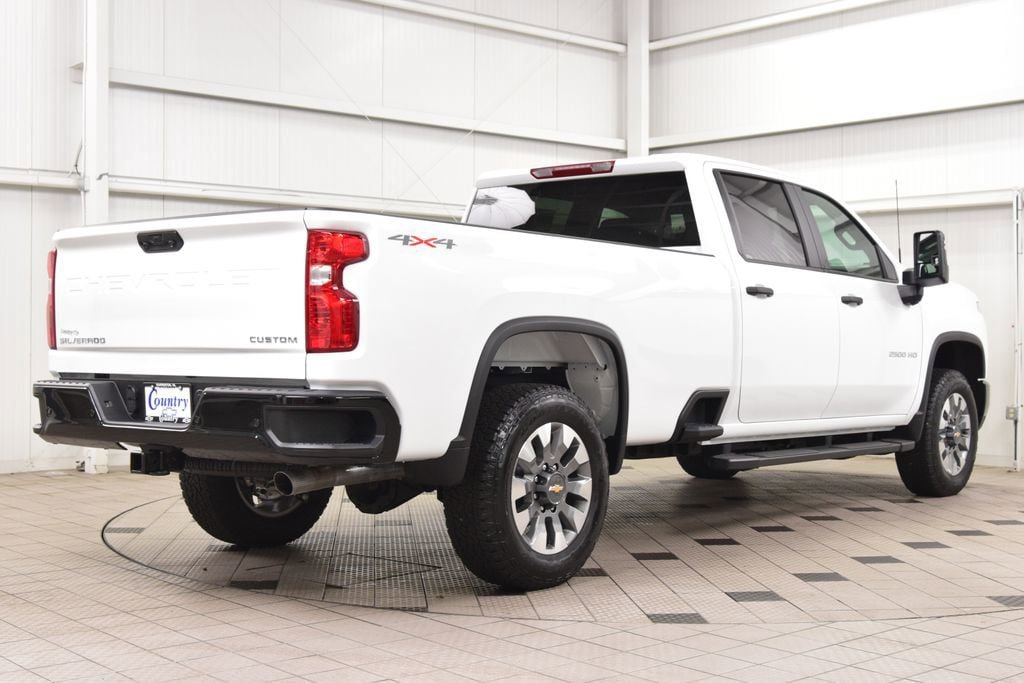 New 2026 Chevrolet Silverado 2500 Custom w/ Custom Value Package AWD/4WD image 8