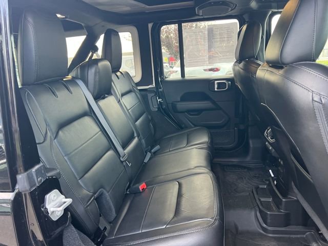 Used 2019 Jeep Wrangler Unlimited Sahara image 13