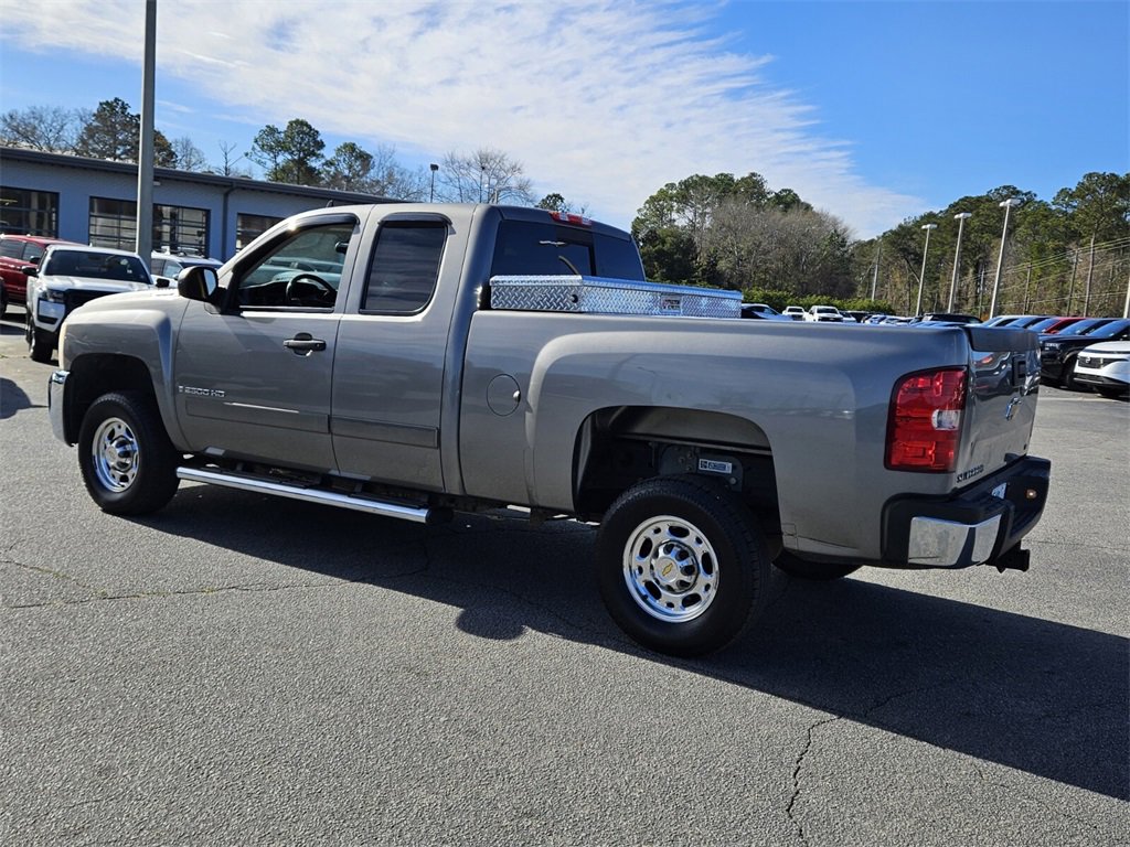 Used 2008 Chevrolet Silverado 2500 LT w/ 2LT Convenience Package image 6