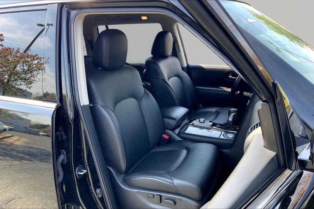 Used 2024 Nissan Armada SV image 20