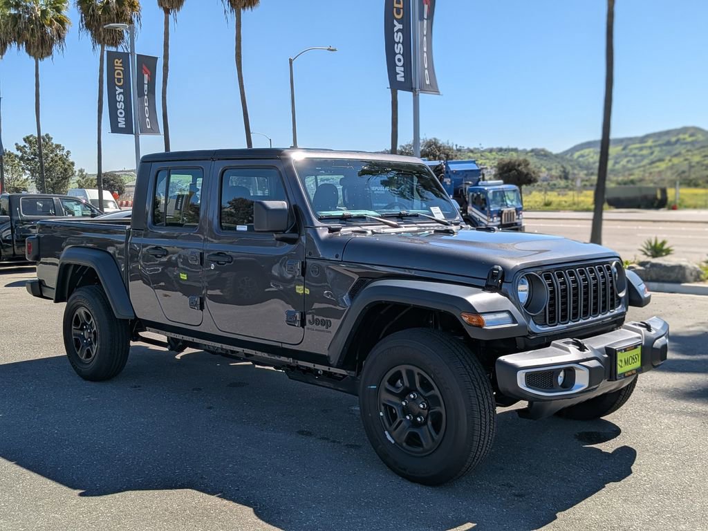 New 2026 Jeep Gladiator Sport AWD/4WD image 10