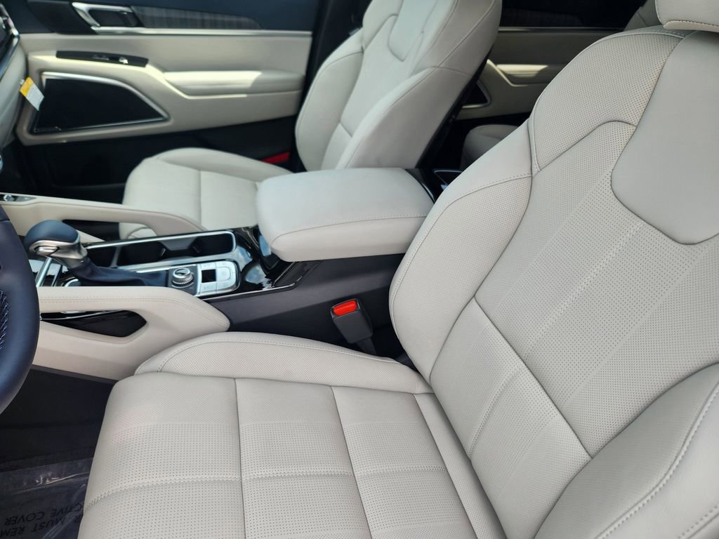 New 2025 Kia Telluride SX w/ SX Captain's Chair Package image 9