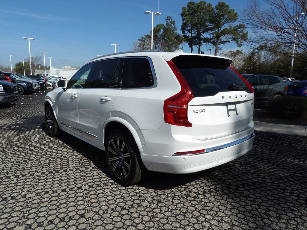 Certified 2024 Volvo XC90 B6 Plus w/ Protection Package Premier image 9